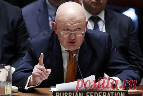 Небензя назвал признание ЛНР и ДНР следствием саботажа Киевом своих обязательств. Постпред России при ООН Василий Небензя заявил, что признание Россией Донецкой и Луганской народных республик (ДНР и ЛНР) стало следствием саботажа Киевом Минских соглашений. Вокруг этого решения сейчас много спекуляций и инсинуаций», — сказал он на заседании Генеральной ассамблеи ООН.