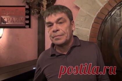 Турция экстрадирует в Россию вора в законе Витю Пана. Криминального авторитета Виктора Панюшина, известного как вор в законе Витя Пан, экстрадируют из Турции в Россию. Уроженца Альметьевска, получившего статус вора в законе в 2000 году, объявили в розыск еще в 2019-м, когда в отношении него возбудили уголовное дело о занятии высшего положения в преступной иерархии