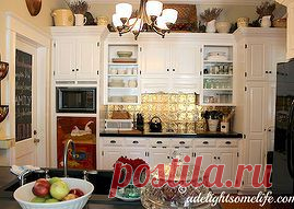 Hometalk :: Repurposed Dresser Into Custom Kitchen Island