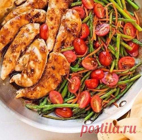 Правильное Питание для похудения! Сбалансированный рацион для похудения, который полностью удовлетворит потребности Вашего организма в питательных веществах. Завтрак= 40грамм (в неприготовленном виде) гарнира+1яйцо; Обед= 40грамм гарнира+на выбор: 2 яйца/150 грамм курица/150 грамм творога/100 грамм свинина/150 грамм рыба+овощи; Полдник= 1 фрукт(100грамм); Ужин= на выбор: 3яичных белка/150грамм курица/150грамм творог/100грамм свинина/150грамм рыба+овощи. ПП + тренировки = красивое тело и…