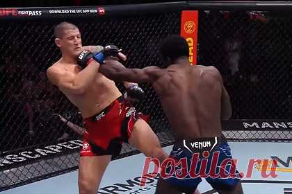 Появилось видео лучших моментов турнира UFC Vegas 47. В сети появилось видео лучших моментов турнира Абсолютного бойцовского чемпионата (UFC) в Лас-Вегасе. Ивент UFC Vegas 47 прошел в ночь на 6 февраля в Лас-Вегасе. В главном поединке турнира Шон Стриклэнд одержал победу над Джеком Херманссоном. Схватка проходила в средней весовой категории.