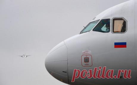 В Росавиации сообщили об «очистке» 180 самолетов от западной регистрации. После введения западных санкций более 180 импортных самолетов российских авиакомпаний сняты с регистрации на Бермудах и в Ирландии. Эта работа продолжается, заявил в интервью РБК руководитель Росавиации Александр Нерадько