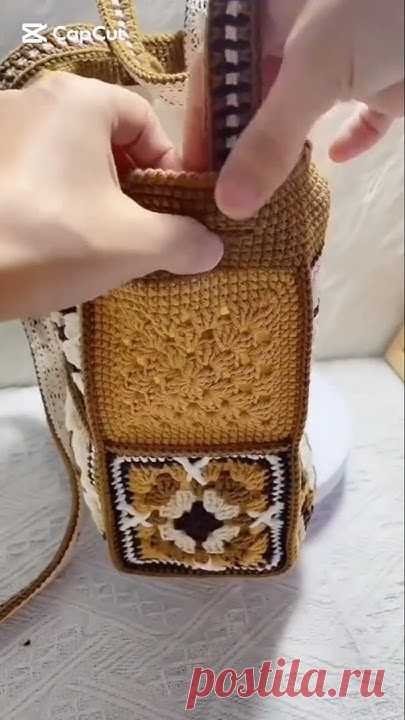 Crochet handbag
