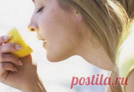 Лимон, возможно, спасет вам жизнь — Разрежьте его и оставьте в спальне! — Домашние заботы