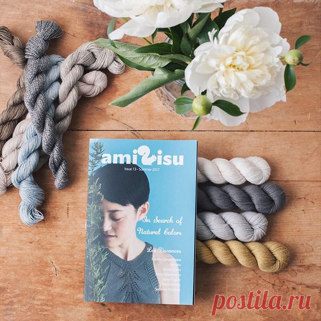 Amirisu issue 13 is now available from Quince! We're blown away by this edition - so many inspiring projects within. Among them, the Ayama pullover by Paula Pereira in Sparrow linen, and on the cover, the Southern Riviera tank by Josée Paquin in our Willet cotton. Grab your copy through our profile link. Beautiful work, @amirisushop! #amirisu14 #quinceandco