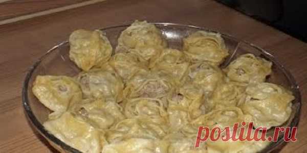 Готовить очень вкусные манты меня научила мама. Этот рецепт приготовления мантов в домашних условиях оказался удачным