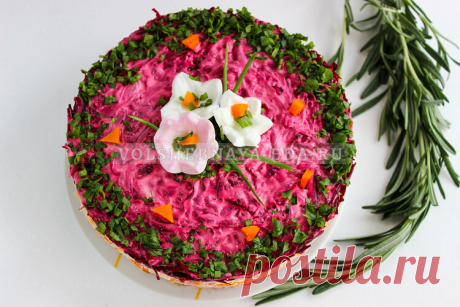 Салат с копченой курицей и свеклой &quot;Генерал&quot;
