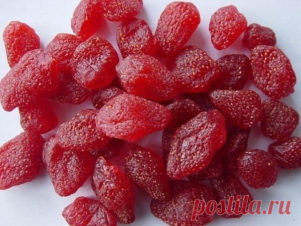 ЦУКАТЫ ИЗ КЛУБНИКИ