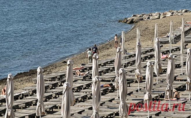 В Анапе турпоток упал на 70% из-за загрязнения мазутом. Средняя заполняемость отелей и гостиниц в Анапе — около 30%, что является «серьезной проблемой, которая не может не вызывать беспокойства», заявил глава региона Вениамин Кондратьев в ходе встречи с представителями санаторно-курортного комплекса Анапы.