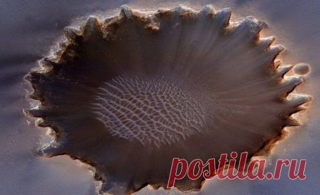 Кратер Виктория / Интересный космос