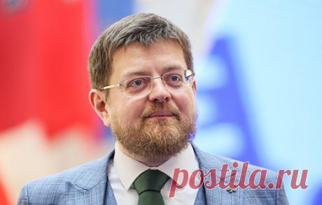 Блогер-эколог Баташев объявил о выходе из президентской гонки. По его словам, никто из &quot;зеленых&quot; политиков не доходил так далеко в президентской кампании