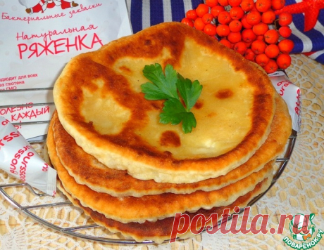 Лепешки на ряженке с творогом – кулинарный рецепт