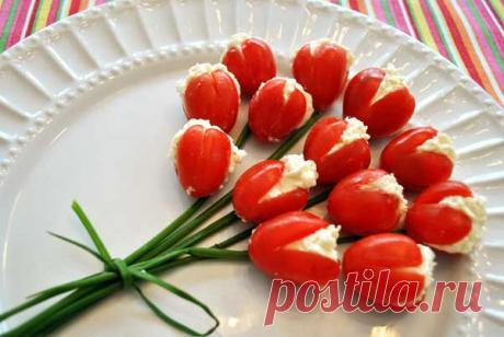 Тюльпаны из помидоров |