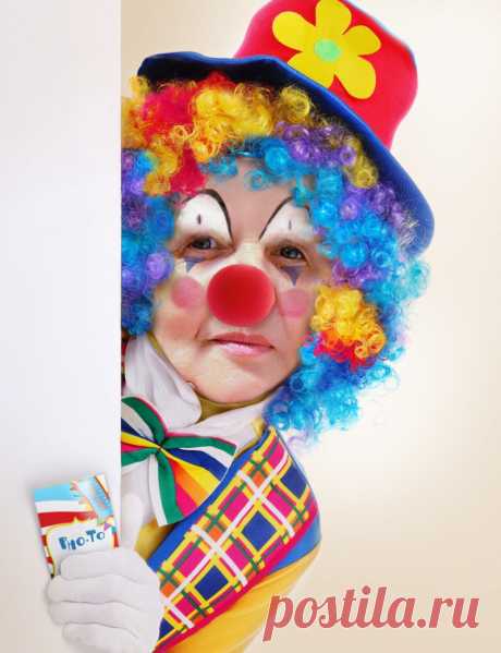 Всем можно, а мне нет? У меня отличное настроение. И решила повеселиться и добавить позитива в свою ленту, таким вот, может кому то и заезженным образом 
Всем отличных выходных! !!
. 
#маринасавченко #кривляшки #мне #можно #суббота #моймир #3DКарьера @ Krasnodon