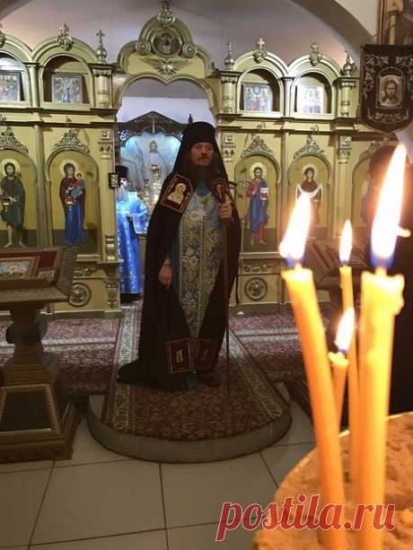 13 октября 2017 года Архимандрит Лавр  совершил торжественное Всенощное Бдение в канун престольного праздника Свято-Успенского мужского монастыря - Покрова Пресвятой Богородицы.
#ВсенощноеБдение #Покров #ПокровПресвятойБогородицы #архимандритЛавр