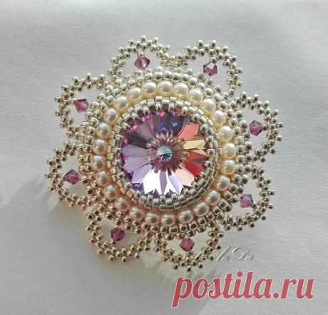 Горстка брошек | biser.info - всё о бисере и бисерном творчестве