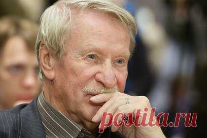 Иван Краско оставил в наследство сиделке шарф и очки