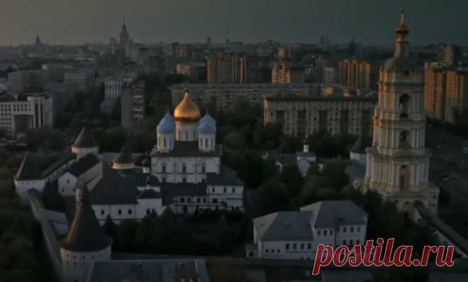 РАБОТНИЦУ МУЗЕЯ ПРИ ТЕАТРЕ НАШЛИ УТОНУВШЕЙ В ПРУДУ В ЦЕНТРЕ МОСКВЫ! М.Т. Бедная Лиза