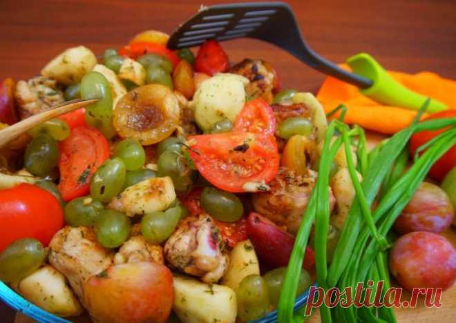 Вкусная курица запеченная в духовке со сливами, томатами и яблоками! - пошаговый рецепт с фото. Автор рецепта Елена Машнич Сибирячка 🏃‍♂️ ✈️ . - Cookpad