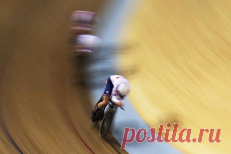 Международный союз велосипедистов присвоил нейтральный статус 43 россиянам. Международный союз велосипедистов присвоил нейтральный статус 43 российским спортсменам, четырем было отказано из-за их причастности к силовым структурам или поддержки специальной военной операции. Это Алексей Обыденнов, Анастасия Войнова, Мария Новолодская и Данила Бурлаков.