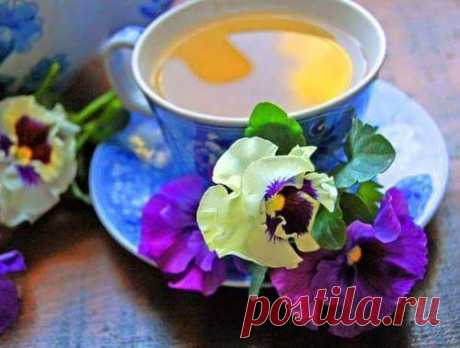 (2) Facebook