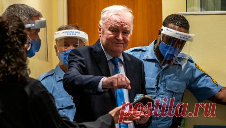 В Сербии запросили медосмотр генерала Младича из-за ухудшения его здоровья в тюрьме. Семья бывшего командующего силами боснийских сербов генерала Ратко Младича и власти Сербии направили официальный запрос в уголовный трибунал Гааги на срочный медицинский осмотр генерала из-за резкого ухудшения его здоровья. Об этом ...