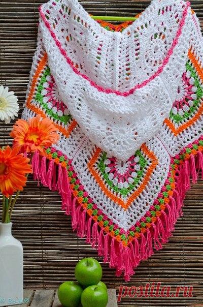Вяжем женское пончо мотивами. Вязаное пончо по схеме | Лаборатория домашнего хозяйства