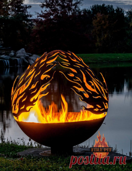 Дизайнерские огненные шары в саду ~ Planetalsad