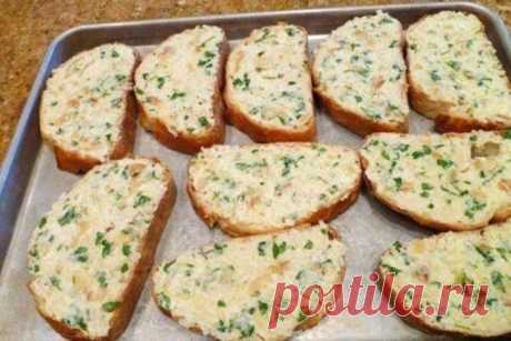 Хлеб в духовке с чесноком и маслом: простой рецепт