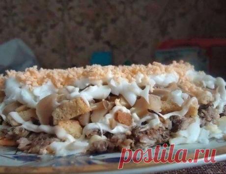 Салат со шпротами