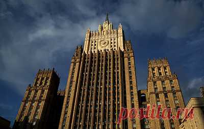Временного поверенного Норвегии вызвали в МИД России. Как отметили в российском дипведомстве, Р.А. Йохансену вручили ноту протеста из-за ограничений в отношении рыболовных судов компаний РФ