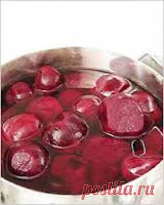 Маринованная свекла на зиму - рецепт и приготовление. Готовится быстро, вкусно и просто (с фото) » Сусеки Свекла маринованная хороша зимой как самостоятельная закуска, как основа для супа, для добавления в винегрет и другие салаты.