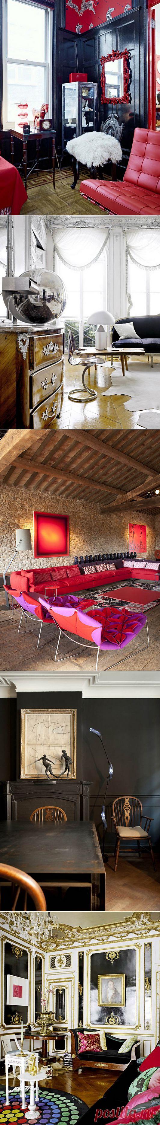 Обитель модных богов.