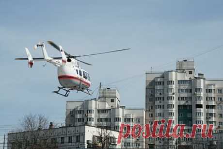 Названа предварительная причина крушения вертолета санавиации под Волгоградом. Вертолет санавиации мог потерпеть крушение в Волгоградской области из-за технической неисправности. Такую причину назвал Telegram-канал «112». По данным авторов канала, пилот вертолета вылетел с площадки областного кардиоцентра и отправился в авиационный клуб «Аэросоюз Волгоград» в поселке Ерзовка.