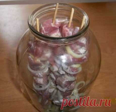 Готовим дома шашлык в банке.