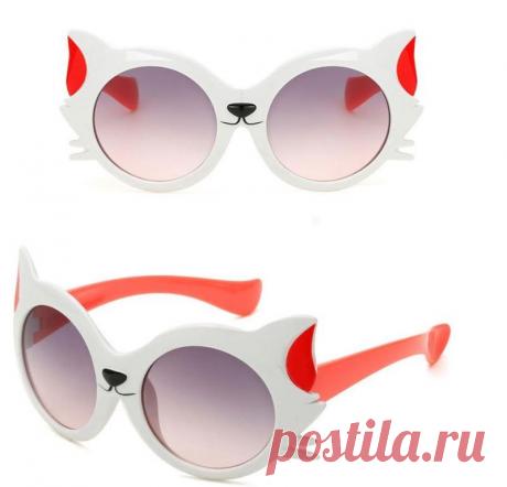 Модные солнцезащитные двухцветные детские очки от солнца котик градиент белые за 197 грн. | Шафа