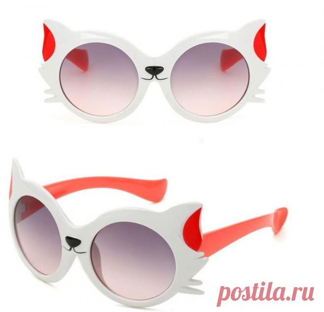 Модные солнцезащитные двухцветные детские очки от солнца котик градиент белые за 197 грн. | Шафа