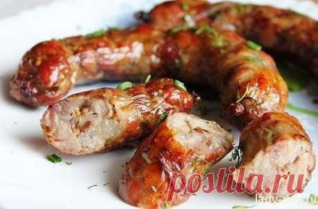 Восхитительные домашние колбаски! Рецепт с пошаговыми фото &gt; https://odnoklasniki.recept-s-lady.ru/domashnie-kolbaski/