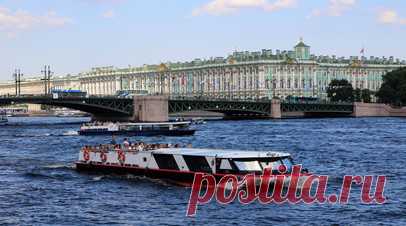 Названы лучшие российские города для летних развлечений. В России аналитики в ходе исследования выяснили, какие города жители считают наиболее подходящими для летних развлечений. Первое место в топе занял Санкт-Петербург с 43% голосов. Читать далее
