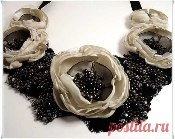 necklaces fabric flowers - „Google“ paieška