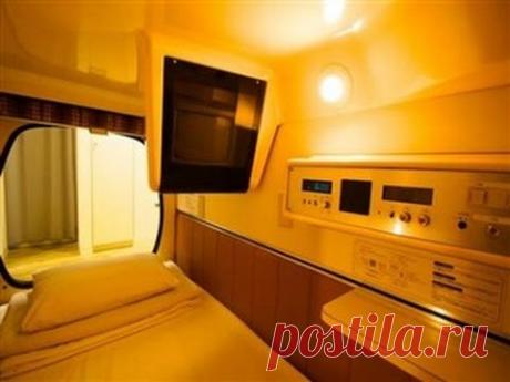 Capsule hotels in japan cheap and convenient ارخص فنادق في اليابان ,مدهش