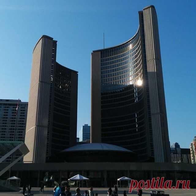 Плохая ратуша #TorontoCityHall