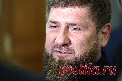 Кадыров рассказал об обучении защитников родины «с малых лет». Несовершеннолетие не должно мешать обучению защитников России. Такое мнение выразил глава Чечни Рамзан Кадыров в своем Telegram-канале. По его словам, на базе Российского университета спецназа (РУС) сыновей Кадырова обучают владением различным оружием и применением его на любых дистанциях.