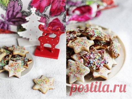 Новогоднее песочное печенье