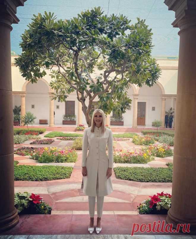 Иванка Трамп в Индии: как жене медиа-магната всегда удается оставаться бесподобной