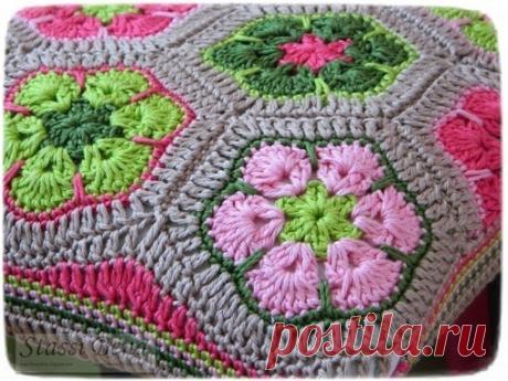 Африканский цветок