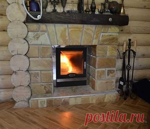 Камин на даче - роскошь или необходимость