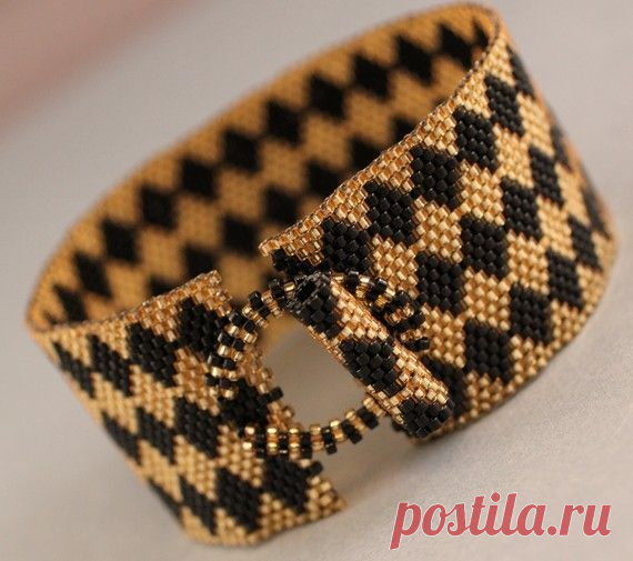 (16) Peyote Bracelet - Gold and Black Peyote Diamond