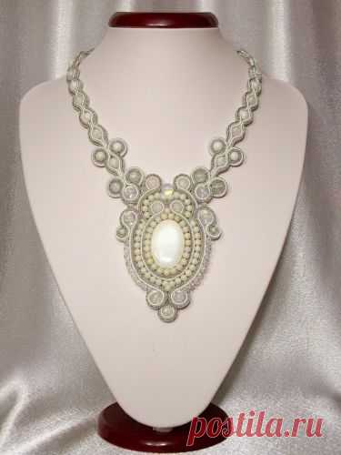 DESIGNER-HANDMADE-SOUTACHE-NECKLACE-MOONLIGHT-SONATA-DA1449