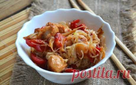 Самые вкусные рецепты: Рисовая лапша с курицей